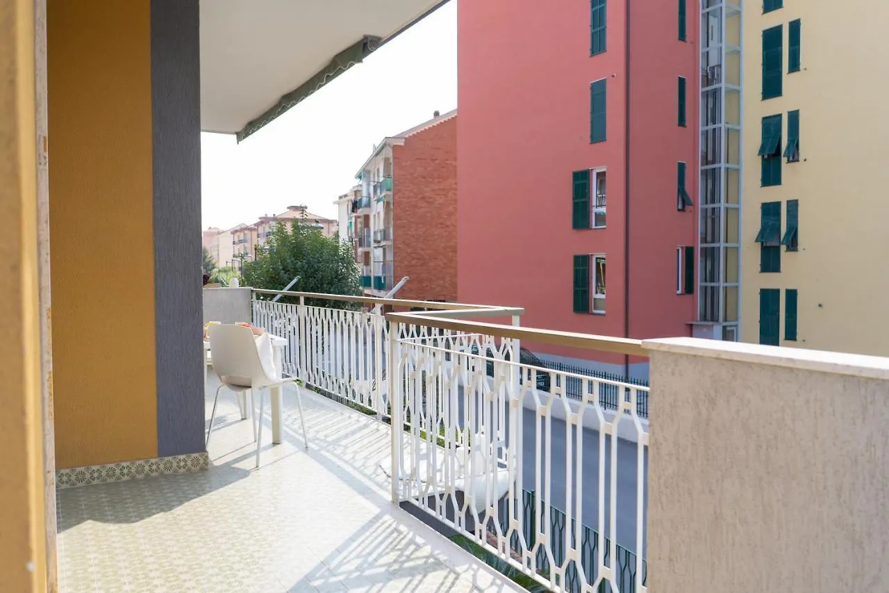 Pietra Ligure Downtown Convenience -Free Parking Apartment  Pietra Ligure